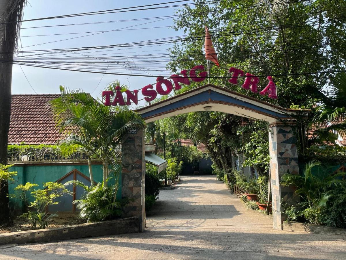 Song Tra Hotel Thu Dau Mot Exterior foto