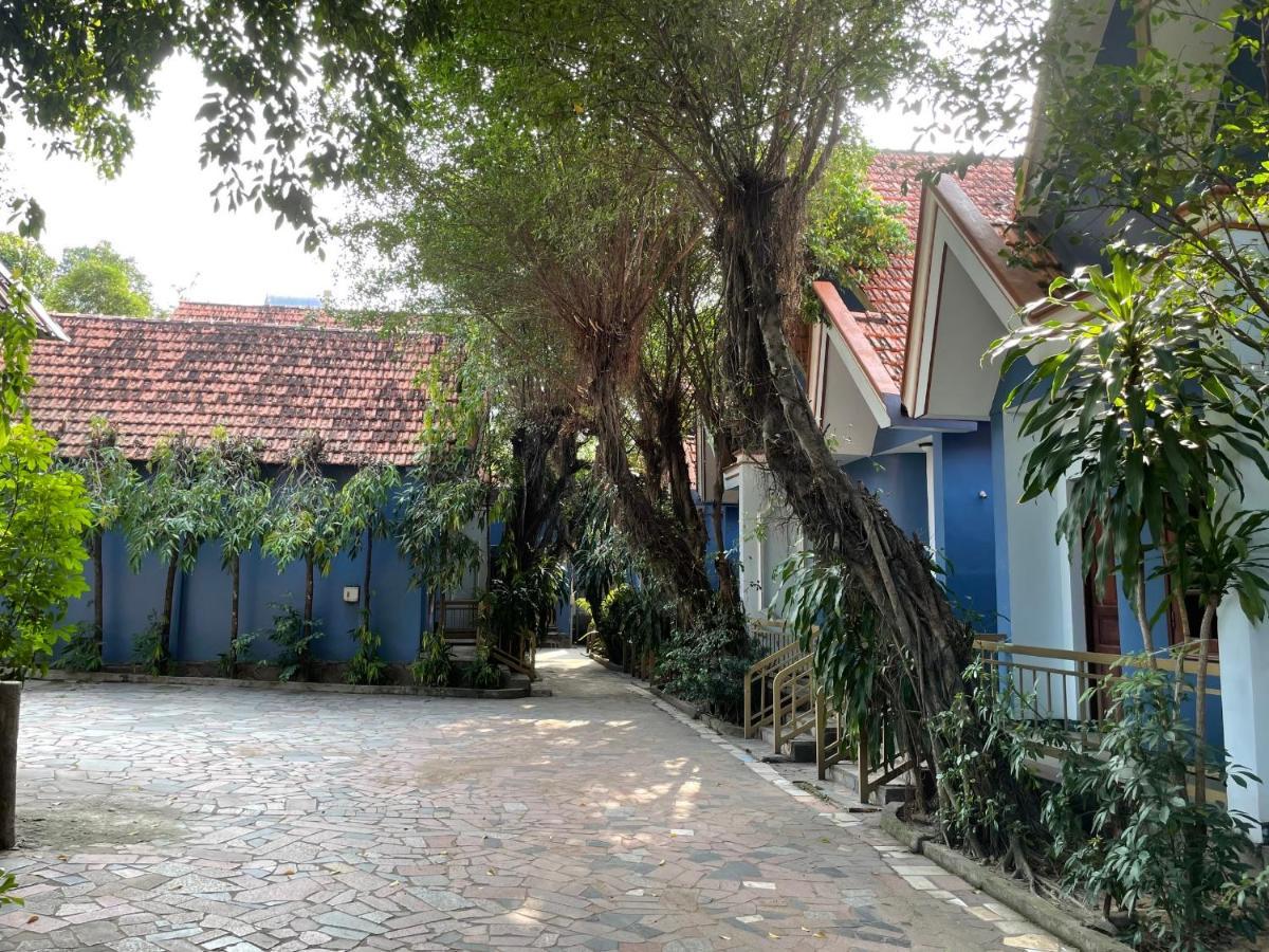 Song Tra Hotel Thu Dau Mot Exterior foto
